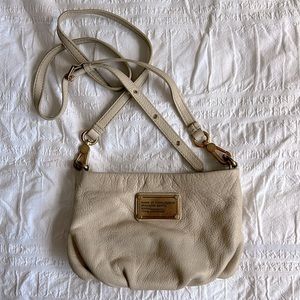 USED condition, Marc by Marc Jacobs cute cross body!